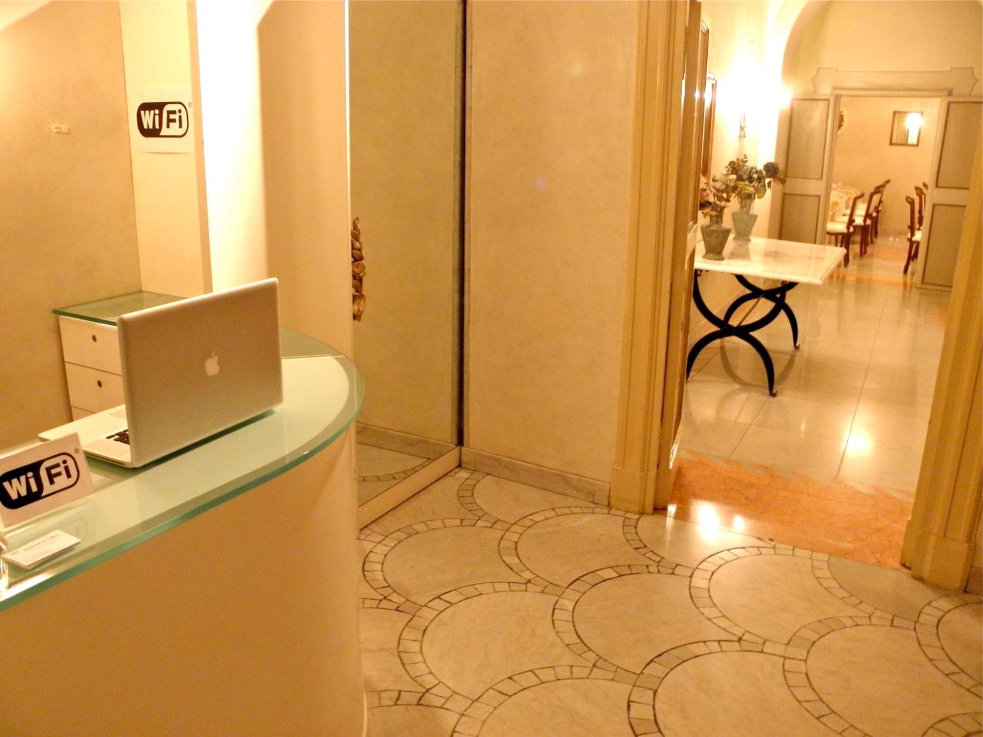 Residenza Al Corso Suites Roma Exterior foto